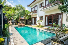 Azure House - the dive to bright holiday